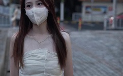 带着儿子去种田